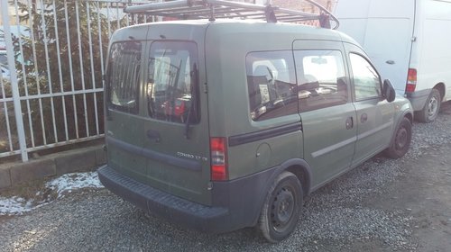 Dezmembrez Opel Combo 2002 Combi 1.7 diesel