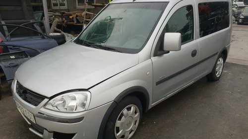 Dezmembrez Opel Combo 2003 1.7 dti Isuzu