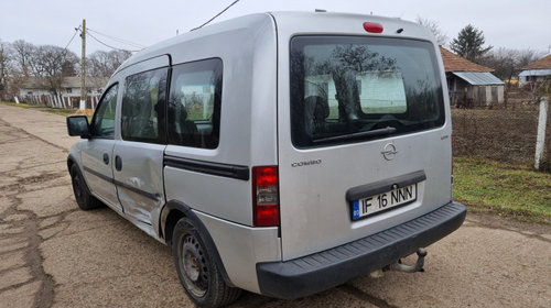 Dezmembrez Opel Combo C 2009 minivan 1.3 diesel