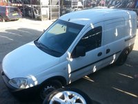 Dezmembrez Opel Combo C an fabr. 2004, 1.7DI