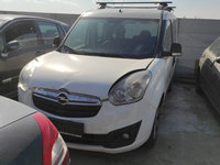 Dezmembrez Opel Combo D 2013 MONOVOLUM 1.6