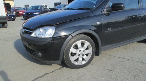 Dezmembrez opel corsa 1.2 2001