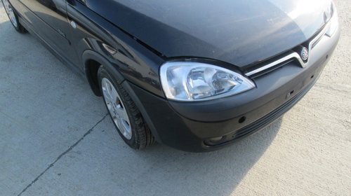 Dezmembrez opel corsa 1.2 2001