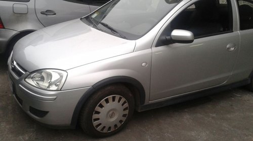 Dezmembrez Opel Corsa 1.3 CDTI,an 2003