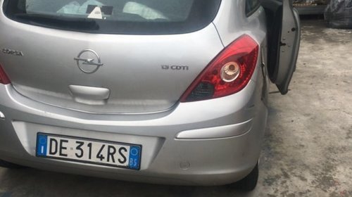 Dezmembrez opel corsa 1.3 d din 2007