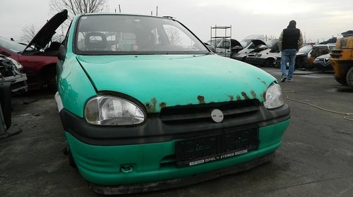 Dezmembrez opel corsa, an 1996, 2 usi, 1.7 diesel