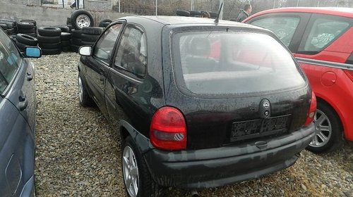 Dezmembrez opel corsa, an 1997, 2 usi, 1.2 benzina