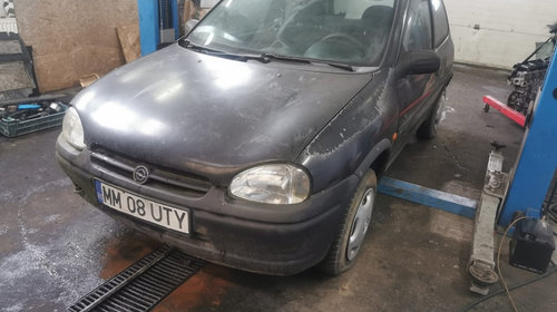 Dezmembrez Opel Corsa B 1994 HATCHBACK 1.0