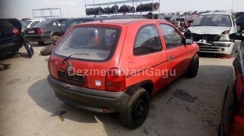 Dezmembrez Opel Corsa B, an 1996