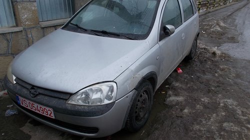 Dezmembrez opel corsa C 1.0 benzina