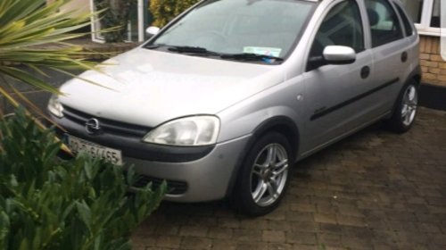 Dezmembrez opel corsa c 1.0 benzina