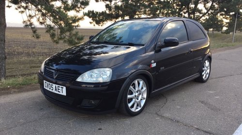 Dezmembrez Opel Corsa C 1.3 cdti negru 2 usi