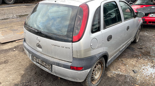 Dezmembrez Opel Corsa C 1.7 Dti 55kW 75Cp Euro3 Gri an 2002