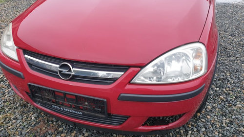 Dezmembrez Opel Corsa C 2 usi 1.3 cdti facelift z573 rosu