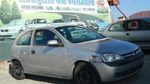 Dezmembrez Opel Corsa C - 2003