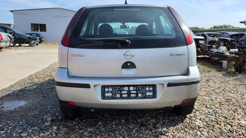 Dezmembrez Opel Corsa C 2006 Hatchback 1.2 benzina 59kw