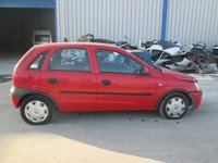 Dezmembrez opel corsa c 4 usi 1.0i din 2001