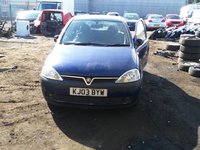 Dezmembrez Opel Corsa C 4 usi 1.2 benzina.Cod motor:Z12XE