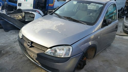 Dezmembrez opel corsa c, an 2002, 1.7 td