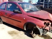 Dezmembrez Opel Corsa C an fabr. 2002, 1.0i