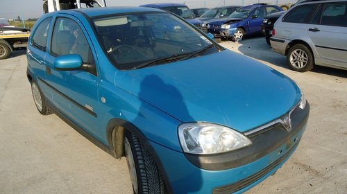 Dezmembrez Opel Corsa C din 2002, 1.0 b