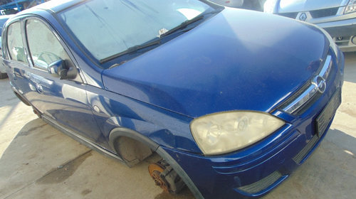 Dezmembrez Opel Corsa C din 2004