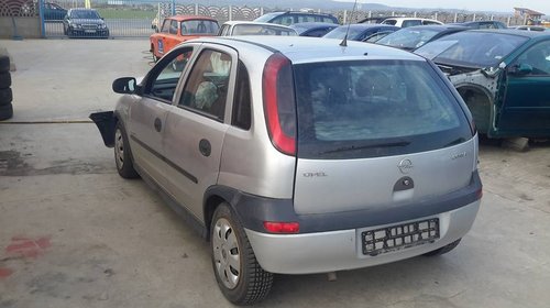 Dezmembrez Opel Corsa C