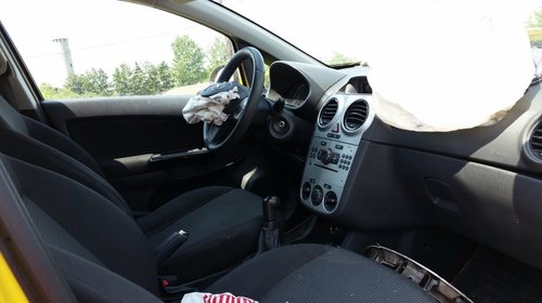 Dezmembrez opel corsa D 1.2 benzina