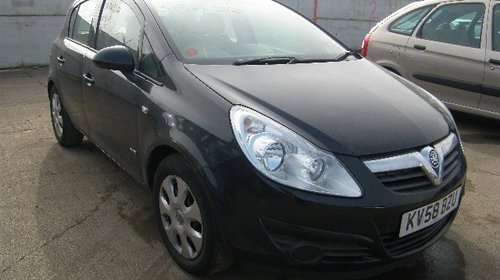 Dezmembrez opel corsa d 1.3cdti an 2010