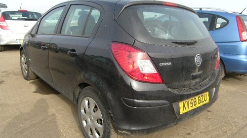 Dezmembrez opel corsa d 1.3cdti an 2010