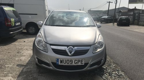 Dezmembrez Opel Corsa D 2008 hatchback 1.3 cdti