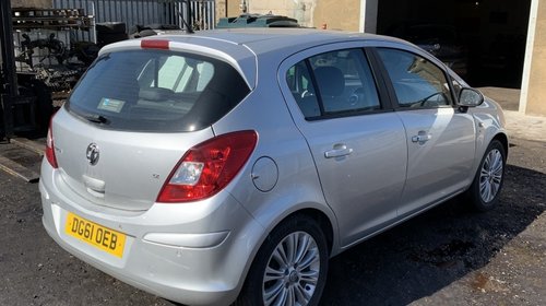 Dezmembrez Opel Corsa D 2012 Hatchback 1,2 benzina A12XER