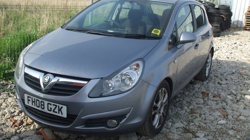 Dezmembrez Opel Corsa D 4 usi 1.4 cod motor Z