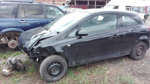 Dezmembrez Opel Corsa D, An fabricatie 2009, 2/3 Usi