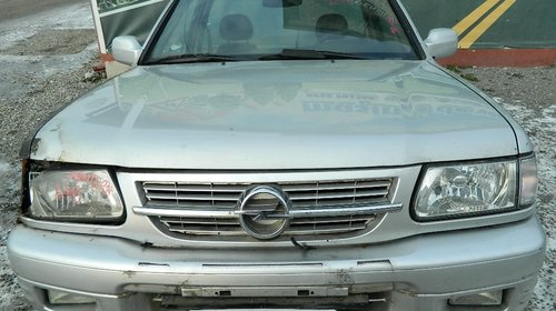 Dezmembrez Opel Frontera