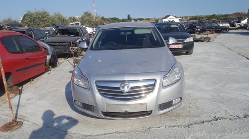 Dezmembrez Opel Insignia 2,0 cdti 2009.