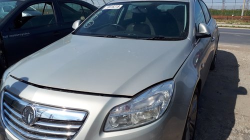 Dezmembrez opel insignia 2.0 cdti an 2012 tip