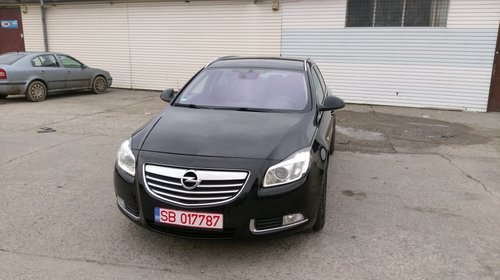 Dezmembrez Opel Insignia 2.0 dti, 160 cp, an 2009