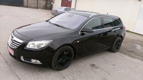 Dezmembrez Opel Insignia 2.0 dti, 160 cp, an 