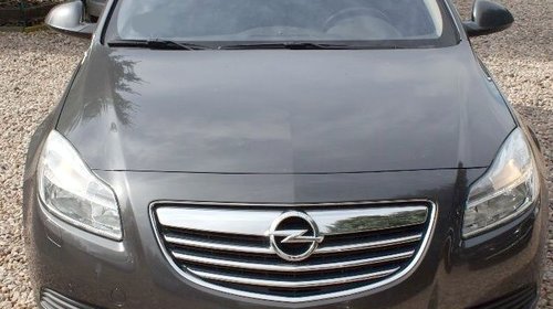 Dezmembrez Opel Insignia 2.0 d, an 2012