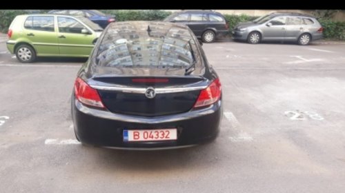 Dezmembrez opel insignia 2012 2.0 diesel