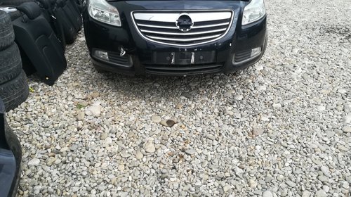 Dezmembrez Opel insignia A 2.0 cdti din 2009