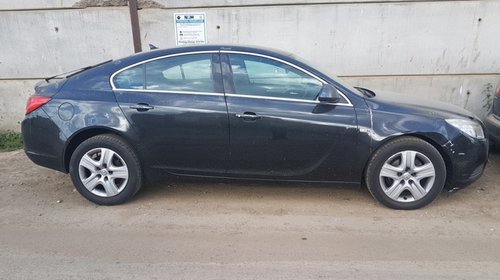 Dezmembrez Opel Insignia A 2010 motor 2.0 diesel cod motor A20DTH orice piesa.