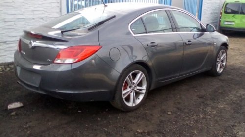 Dezmembrez Opel Insignia ,an 2009