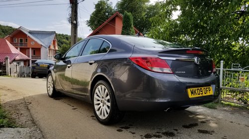 Dezmembrez Opel Insignia Elite 2.0 CDTI 160 cp an 2009