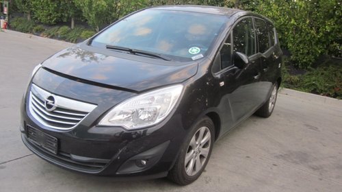 Dezmembrez opel meriva 1.7 cdti 2012