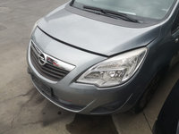 Dezmembrez Opel Meriva 2013