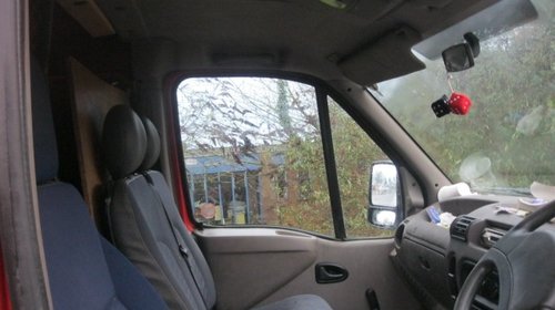 Dezmembrez Opel Movano din 1999, 2.5d