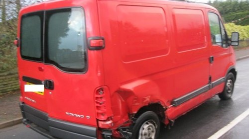 Dezmembrez Opel Movano din 1999, 2.5d