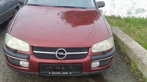 Dezmembrez Opel Omega 1996 HATCH 2.0